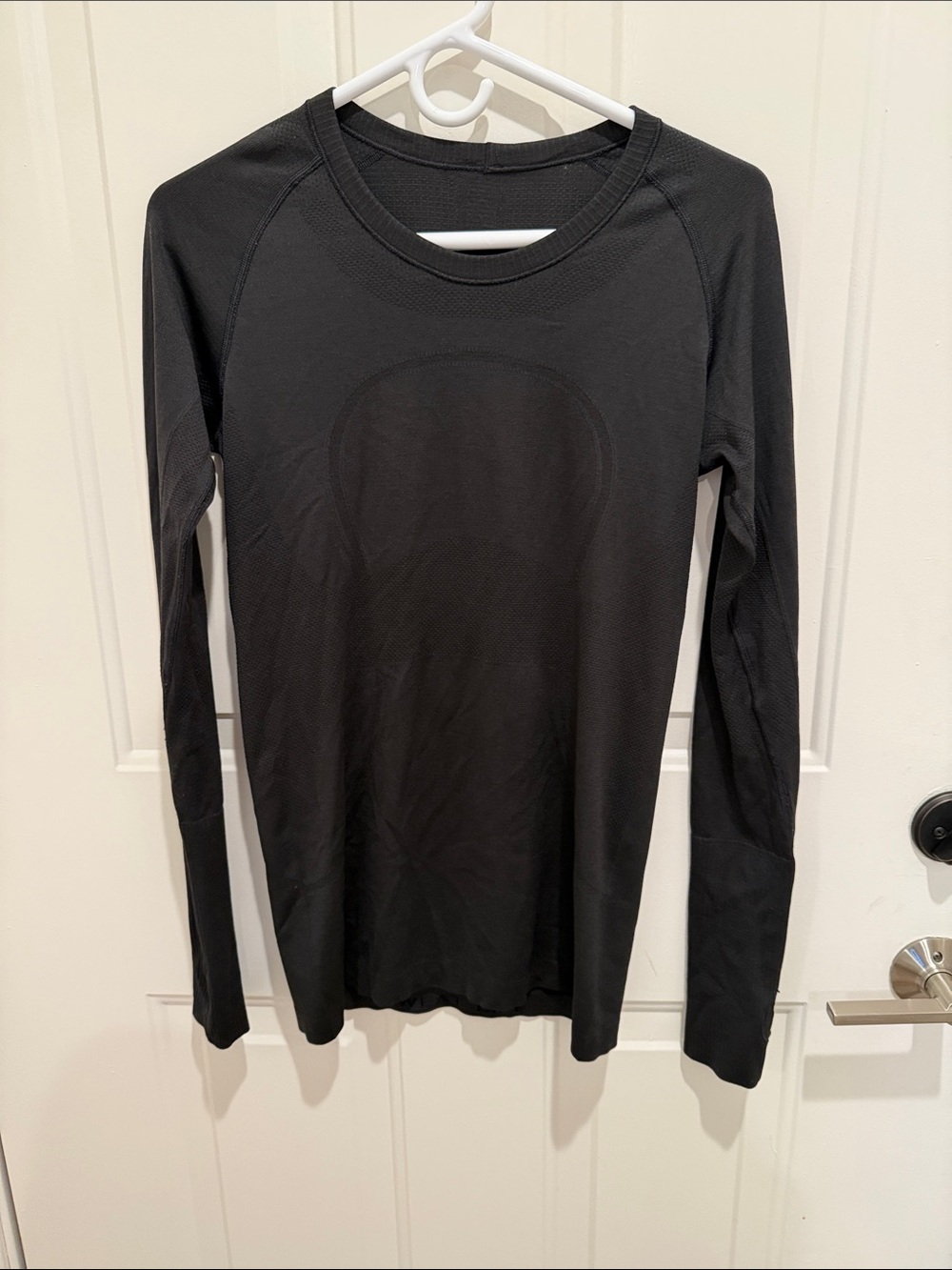 Lululemon Swiftly 8 Black Long Sleeve